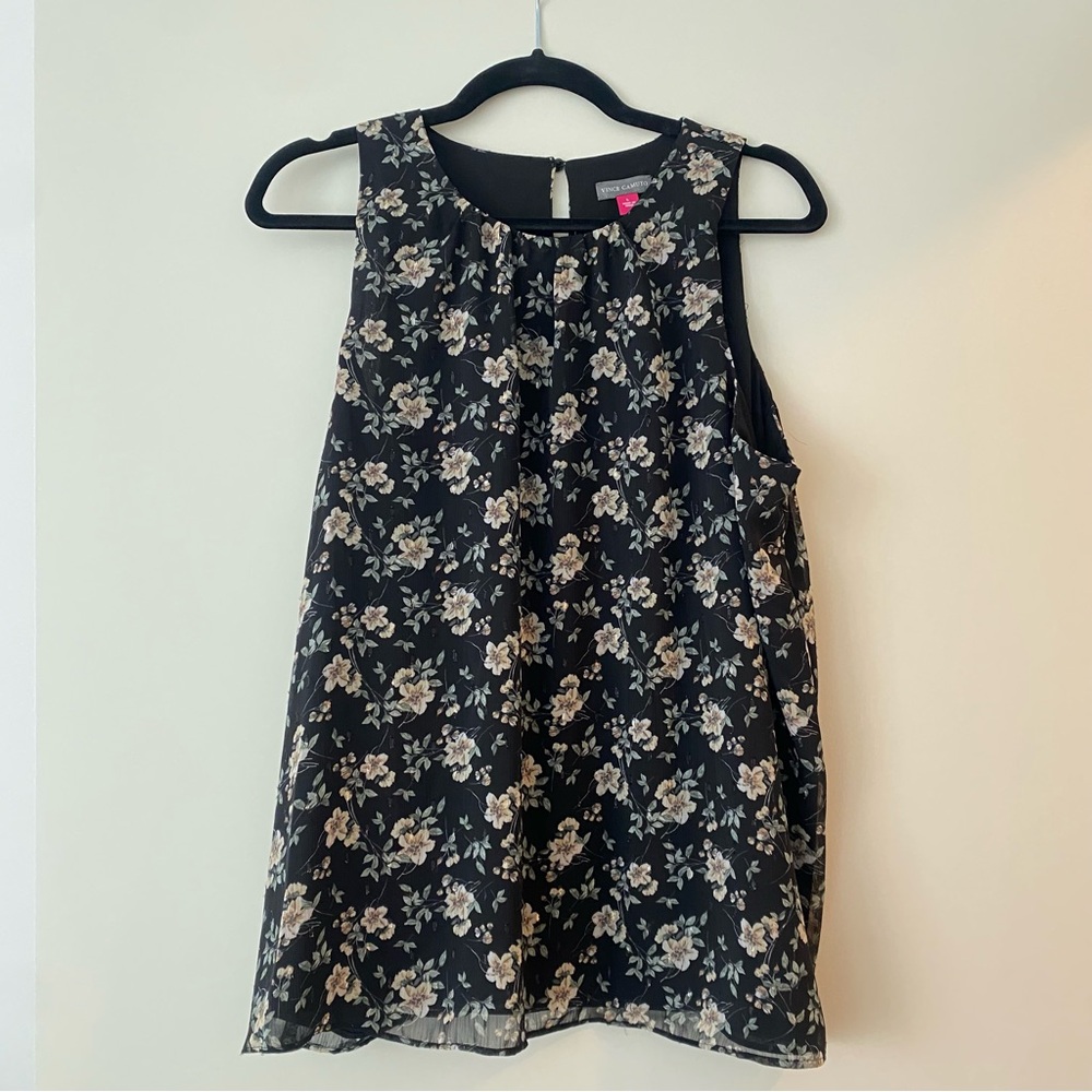 Vince Camuto • Floral Print Sleeveless Top